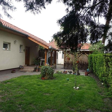 Holiday Home In Siofok - Balaton 42696 ภายนอก รูปภาพ