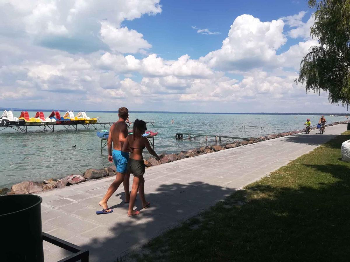 Holiday Home In Siofok - Balaton 42696 ภายนอก รูปภาพ