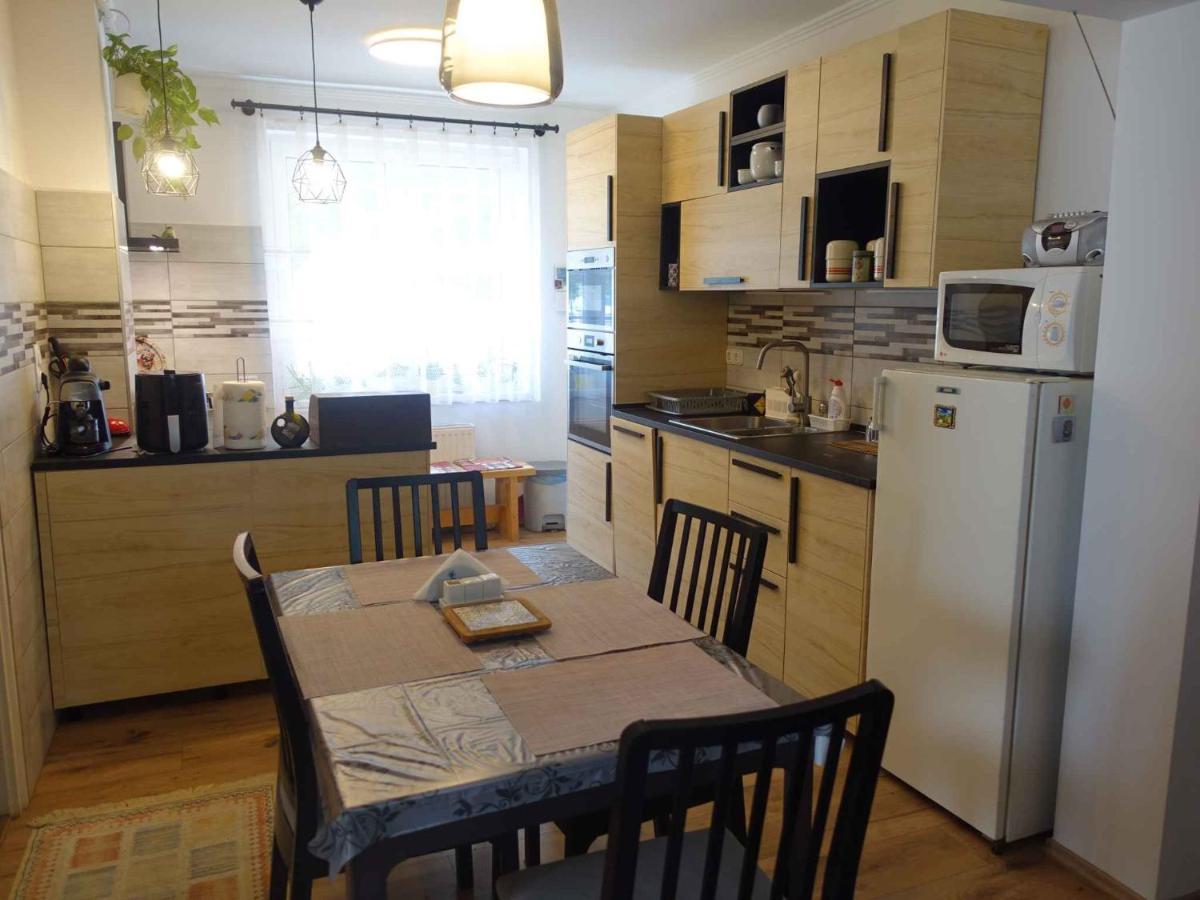 Holiday Home In Siofok - Balaton 42696 ภายนอก รูปภาพ